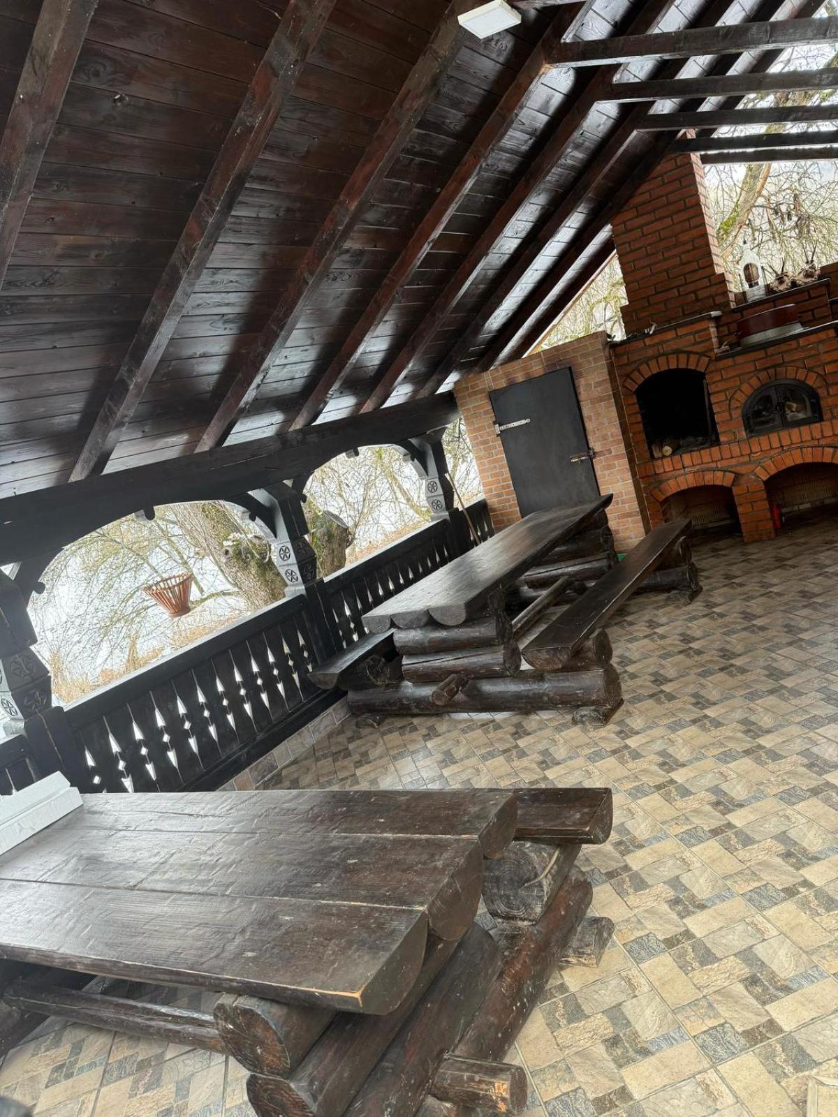 Gospodaria Klaus Rozavlea Bagian luar foto